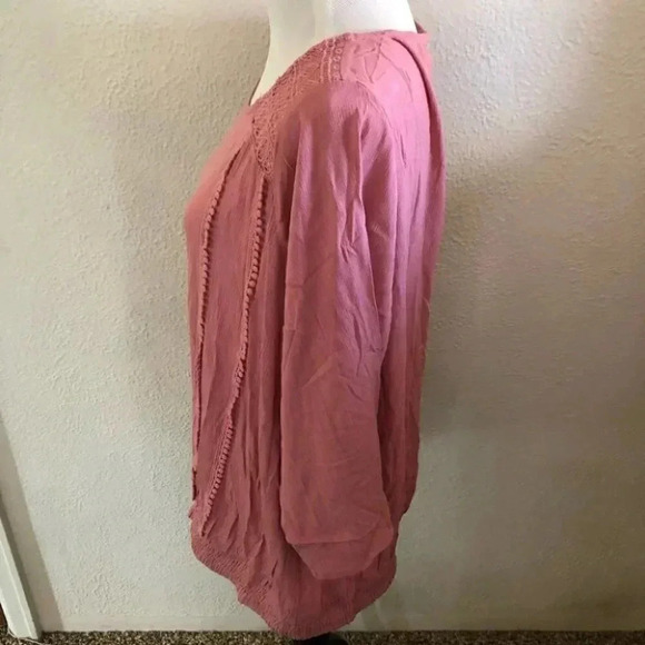 Lane Bryant NWT Dusky Pink Long Sleeve Rayon Lace Top Blouse Shirt Round Neck - Picture 3 of 8
